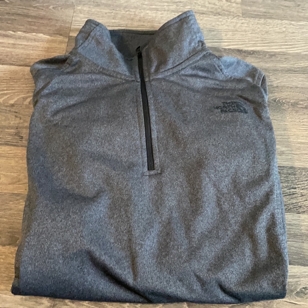 The Northface half zip